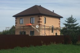 Внешняя отделка дома из СИП панелей